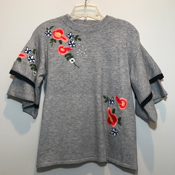 THML Tops - Embroidered Knit Top THML Ruffle Sleeve Small Gray